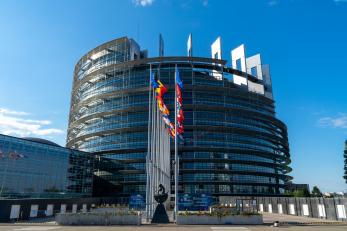 Jesienny pakiet europejskiego semestru: wspieranie trwałego ożywienia gospodarczego sprzyjającego włączeniu społecznemu w warunkach dużej niepewności
