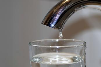 Parlament chce większej ilości ponownie wykorzystywanej wody